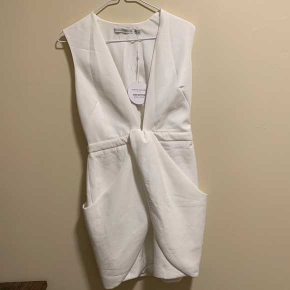 Finders Keepers X Urban Outfitters dress - Picture 2 of 6